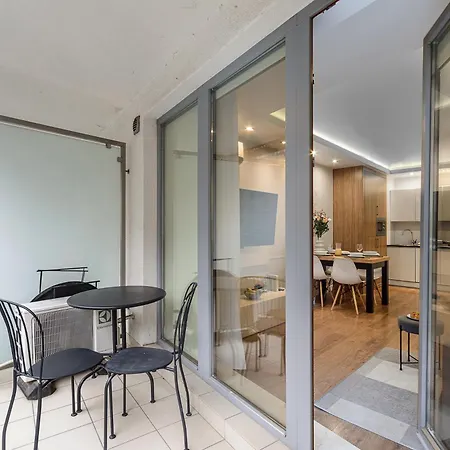 Browary Warszawskie P&o Serviced アパート ワルシャワ