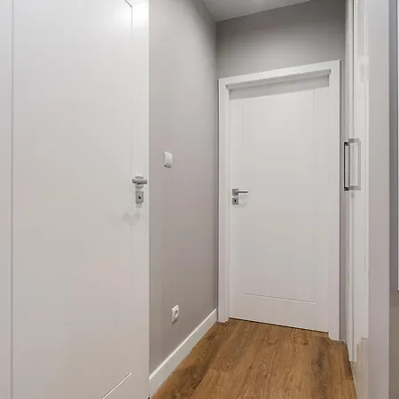 Browary Warszawskie P&o Serviced *