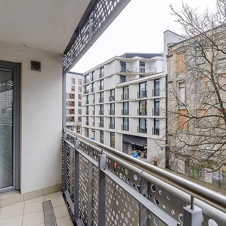 Browary Warszawskie P&o Serviced * Warszawa