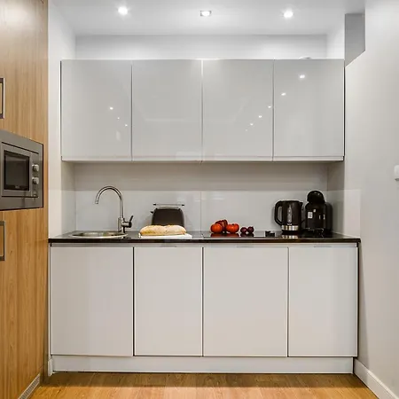 Browary Warszawskie P&o Serviced *