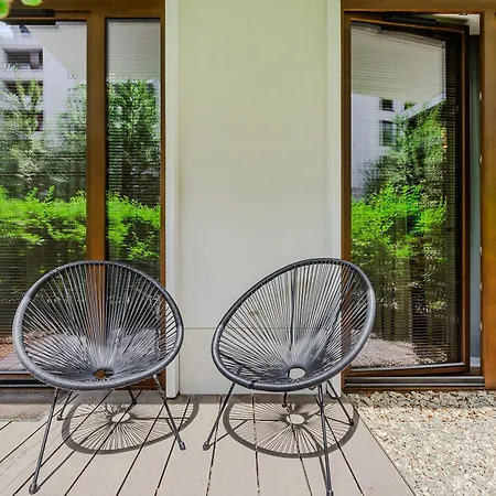 Browary Warszawskie P&o Serviced * Warszawa