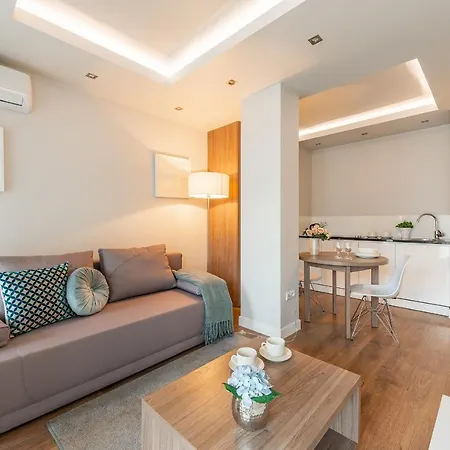 Browary Warszawskie P&o Serviced *